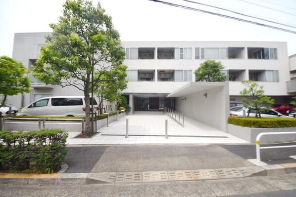 Maison Blancの物件外観写真